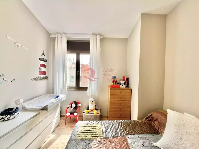 Town House for Sale in Palamós, Gerona 35