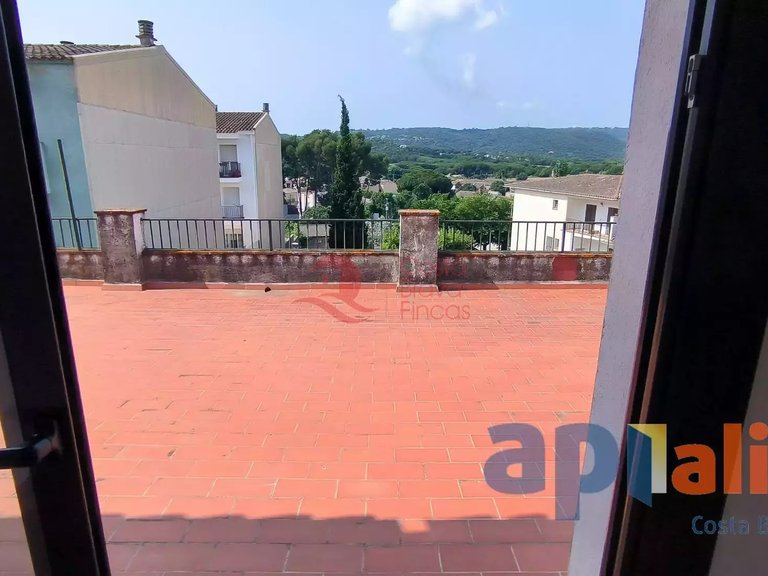 Apartment for Sale in Calonge, Gerona 3