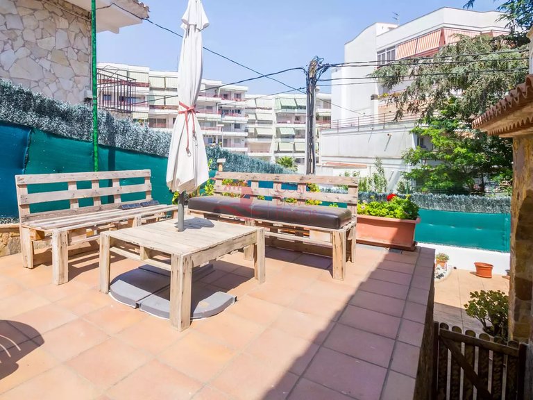 Town House for Sale in Platja D'aro, Gerona 8