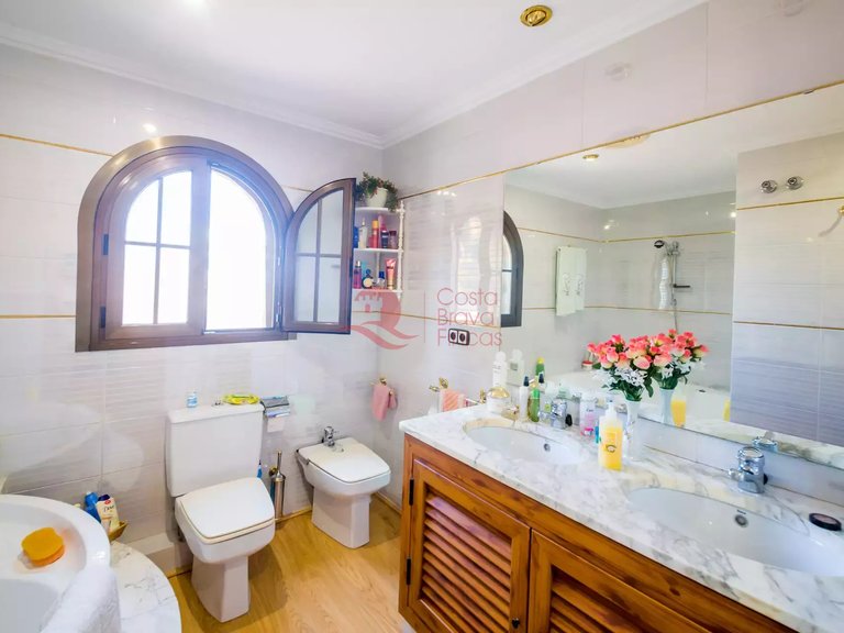 Town House for Sale in Platja D'aro, Gerona 32