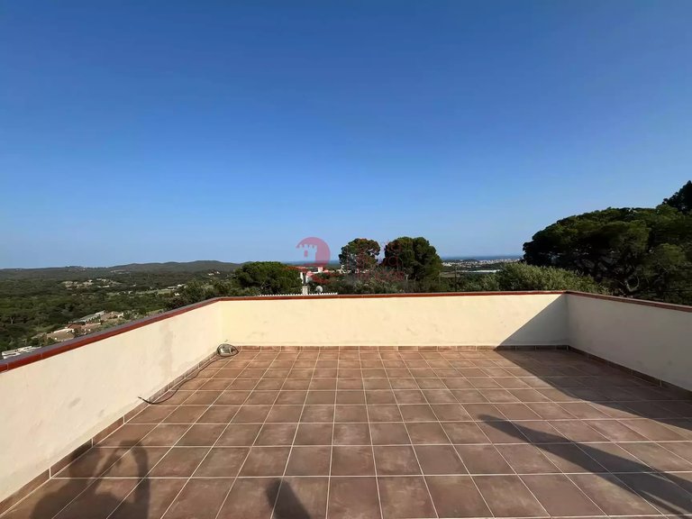 Town House for Sale in Vall-llobrega, Gerona 5