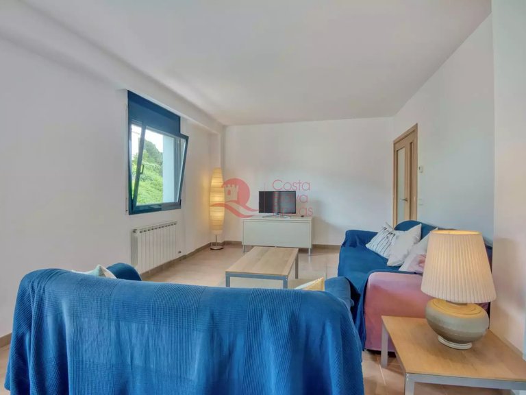 Apartment for Sale in Sant Feliu De Guíxols, Gerona 6
