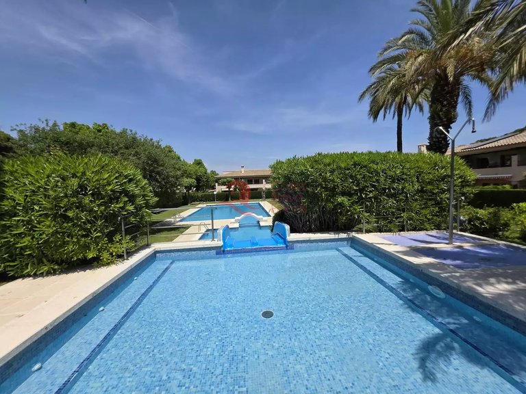 Town House for Sale in Platja D'aro, Gerona 2