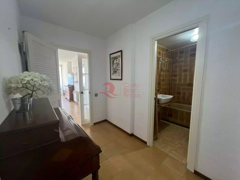 Apartment for Sale in Sant Feliu De Guíxols, Gerona 10