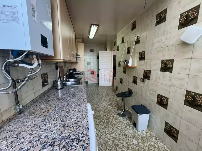 Apartment for Sale in Sant Feliu De Guíxols, Gerona 17