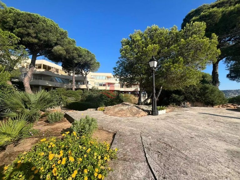 Apartment for Sale in Sant Feliu De Guíxols, Gerona 9