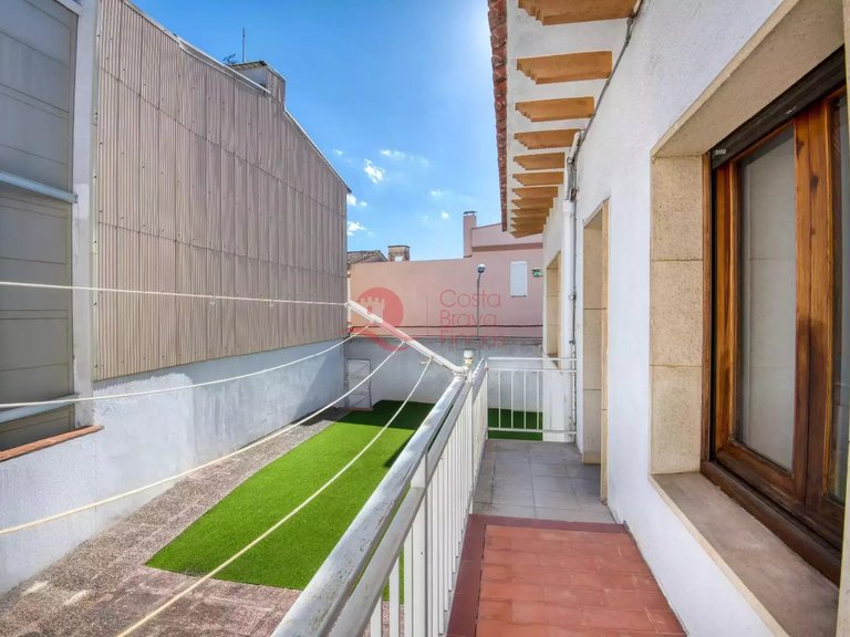 Town House for Sale in Sant Feliu De Guíxols, Gerona 15