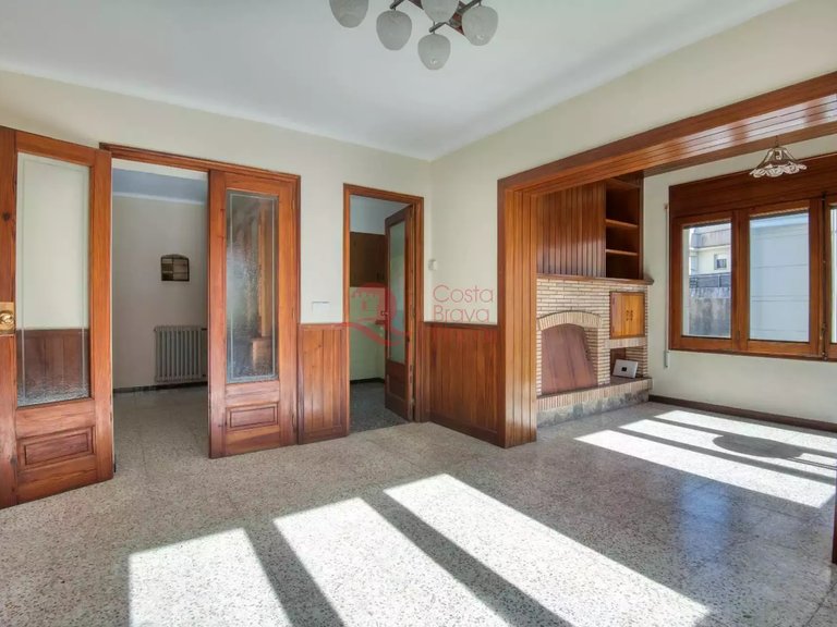 Town House for Sale in Sant Feliu De Guíxols, Gerona 18