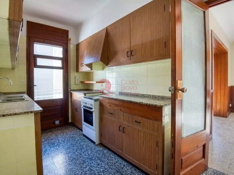 Town House for Sale in Sant Feliu De Guíxols, Gerona 21