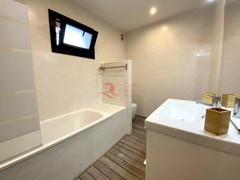 Town House for Sale in Sant Antoni De Calonge, Gerona 26