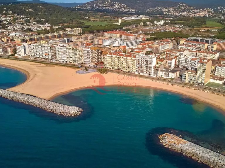 Town House for Sale in Sant Antoni De Calonge, Gerona 41