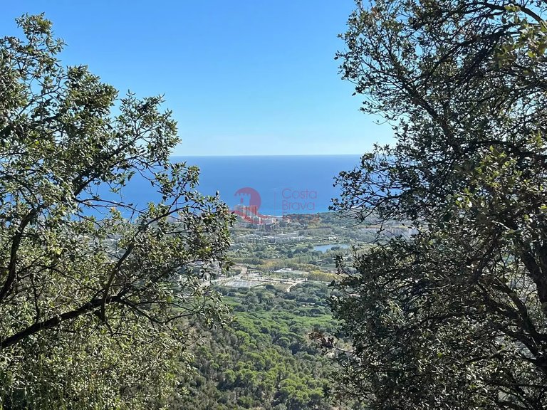 Plot for Sale in Platja D'aro, Gerona 11
