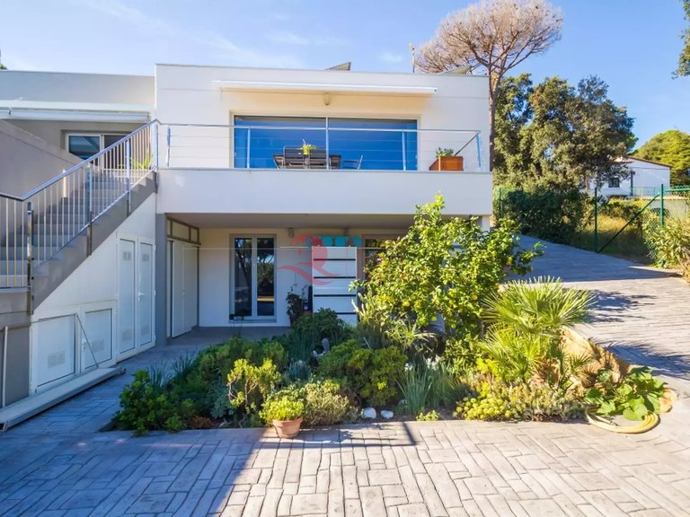 Town House for Sale in Platja D'aro, Gerona 6