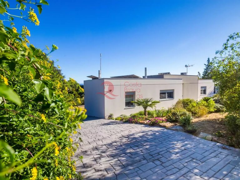 Town House for Sale in Platja D'aro, Gerona 11