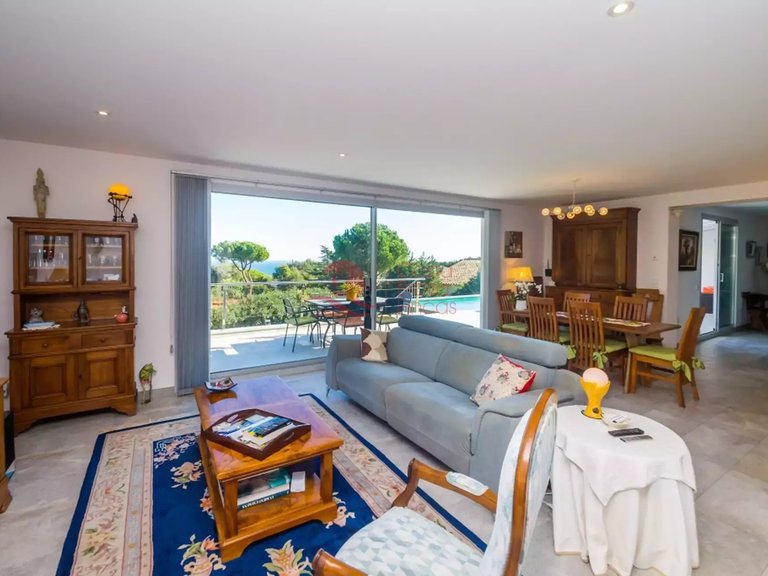 Town House for Sale in Platja D'aro, Gerona 18