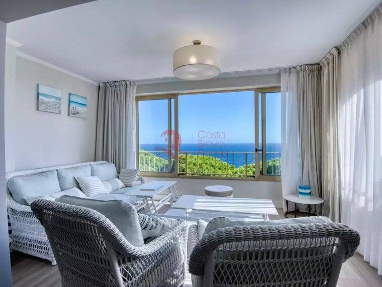Apartment for Sale in Sant Feliu De Guíxols, Gerona 1