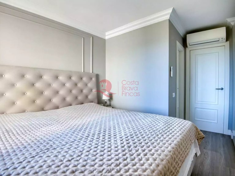 Apartment for Sale in Sant Feliu De Guíxols, Gerona 13