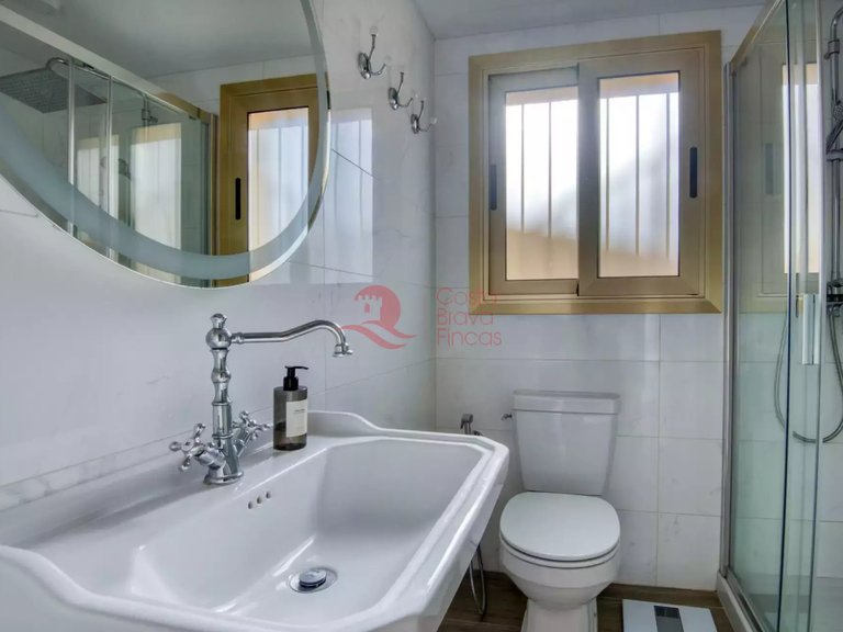 Apartment for Sale in Sant Feliu De Guíxols, Gerona 15