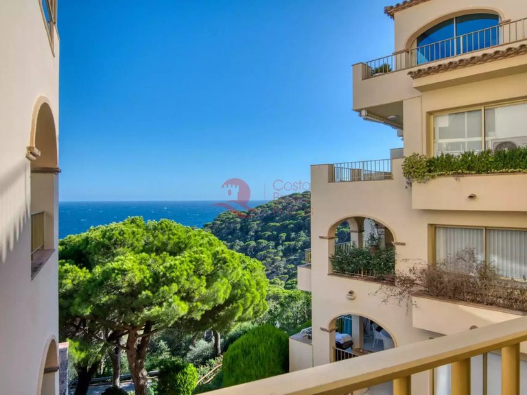 Apartment for Sale in Sant Feliu De Guíxols, Gerona 18
