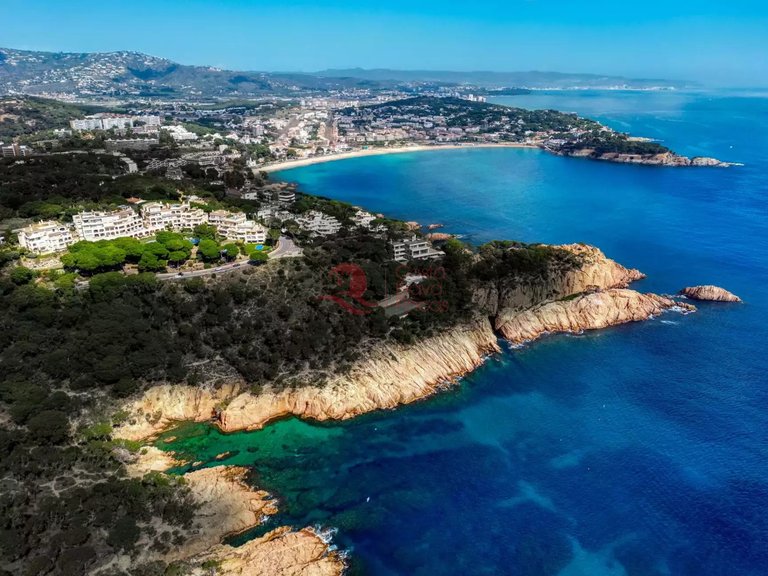 Apartment for Sale in Sant Feliu De Guíxols, Gerona 21
