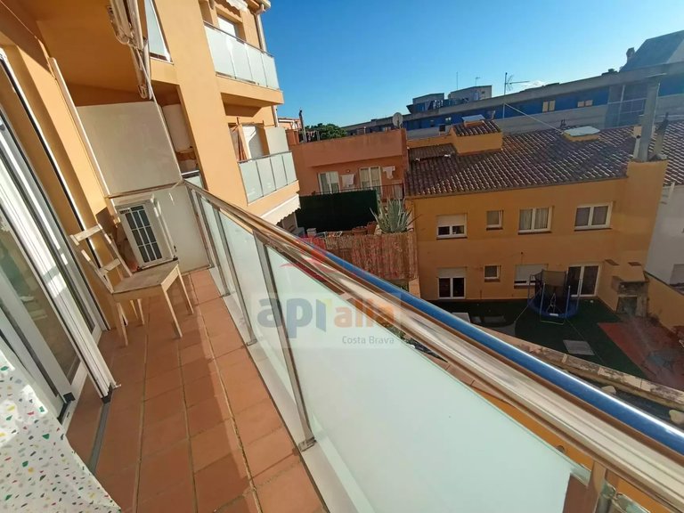 Apartment for Sale in Palamós, Gerona 30