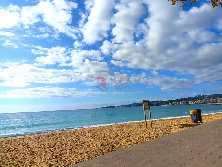 Apartment for Sale in Palamós, Gerona 35
