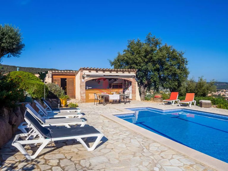 Town House for Sale in Calonge, Gerona 4