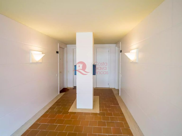 Apartment for Sale in Platja D'aro, Gerona 5
