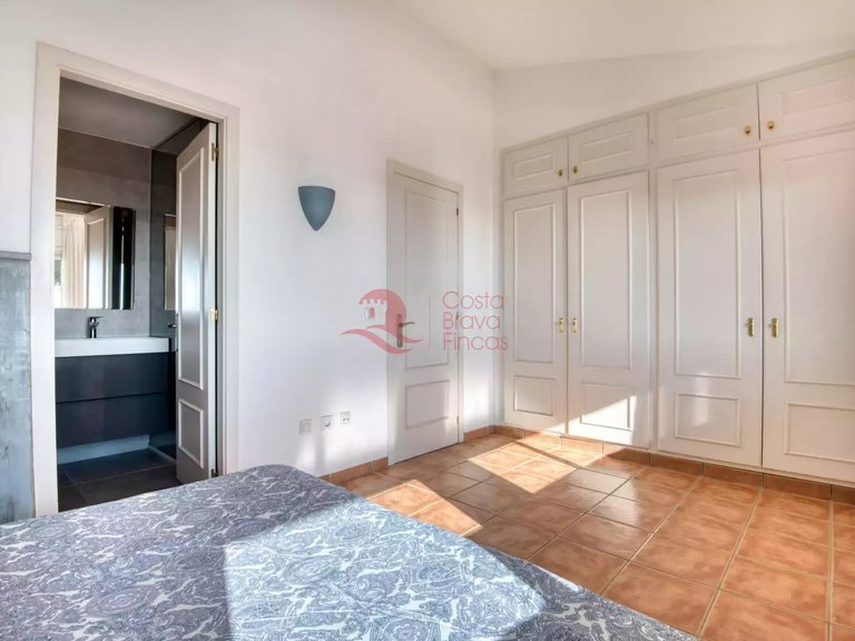 Town House for Sale in Sant Feliu De Guíxols, Gerona 15