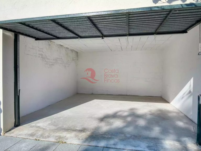 Town House for Sale in Sant Feliu De Guíxols, Gerona 25