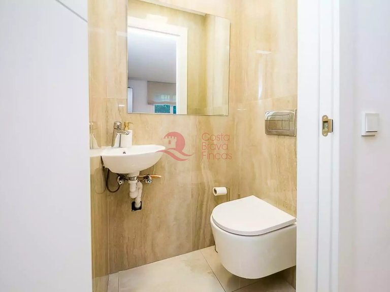 Town House for Sale in Platja D'aro, Gerona 18