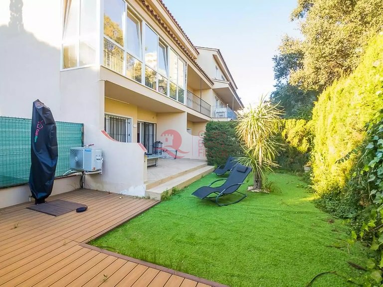 Town House for Sale in Platja D'aro, Gerona 33