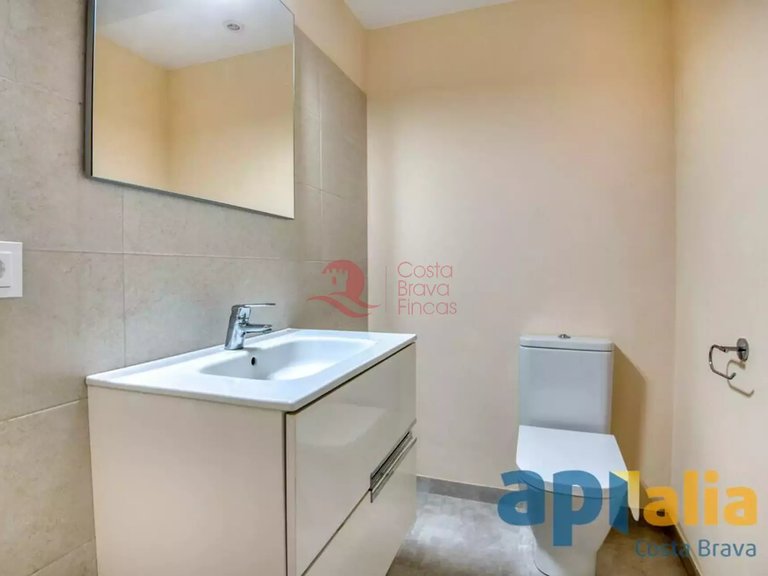 Town House for Sale in Santa Cristina D'aro, Gerona 24