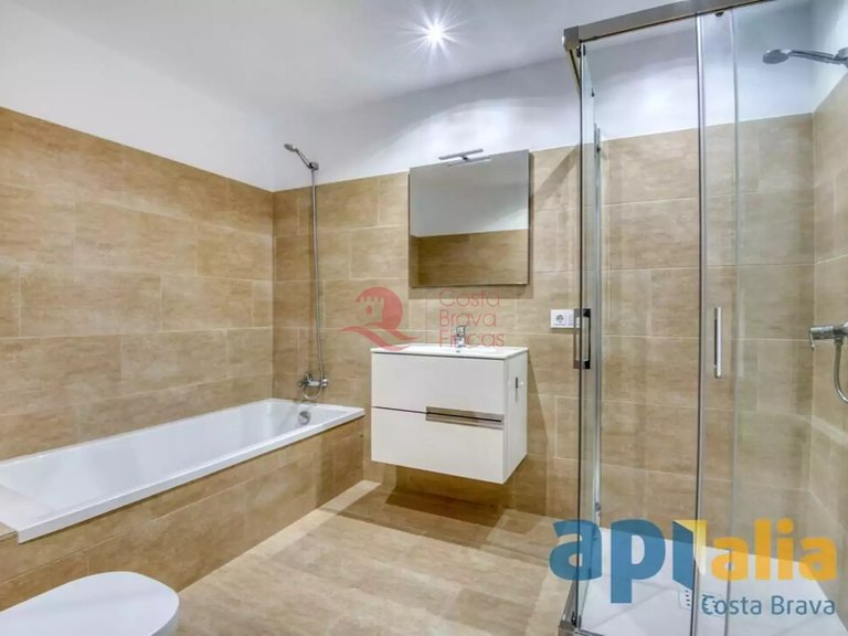 Town House for Sale in Santa Cristina D'aro, Gerona 32