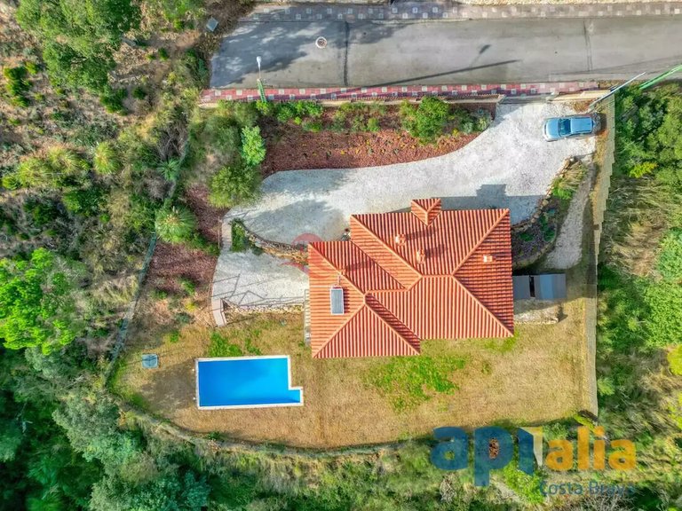 Town House for Sale in Santa Cristina D'aro, Gerona 37