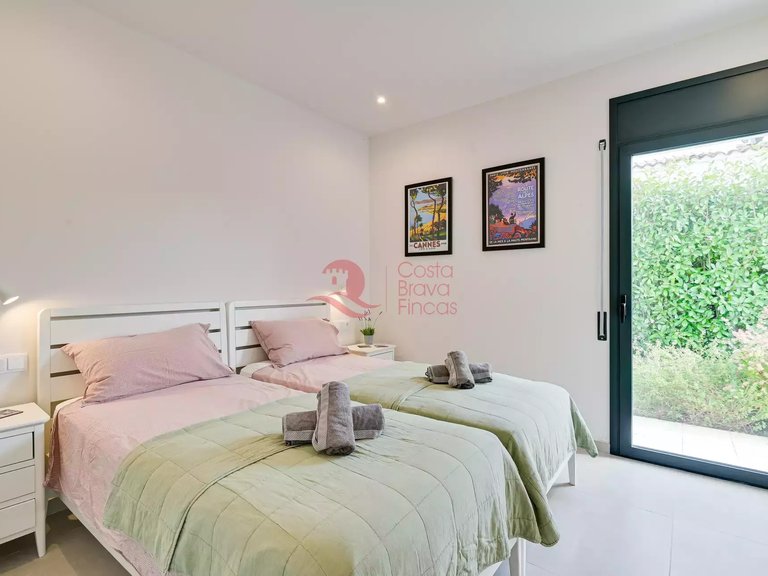 Town House for Sale in Santa Cristina D'aro, Gerona 22