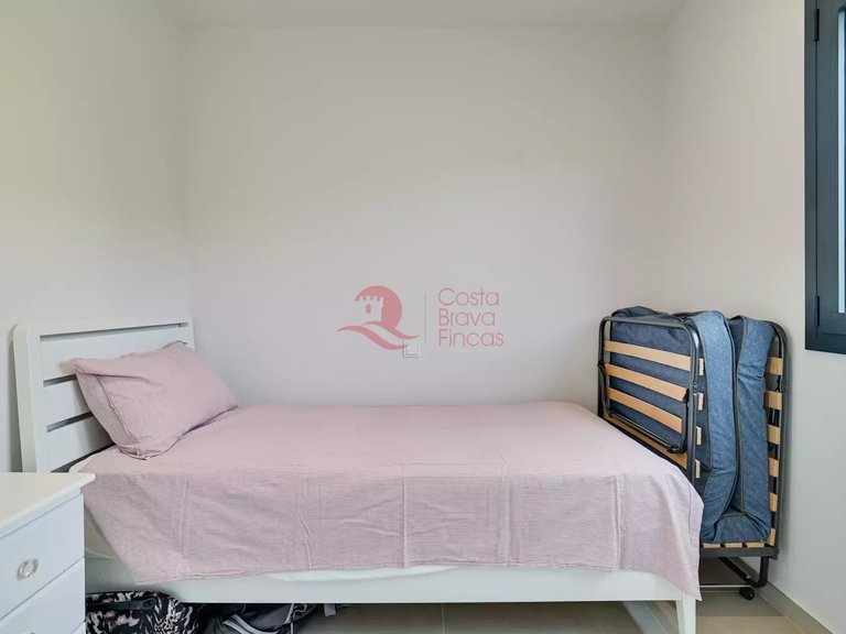 Town House for Sale in Santa Cristina D'aro, Gerona 42