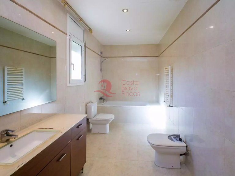 Town House for Sale in Calonge, Gerona 30