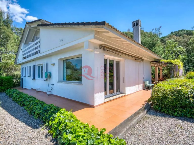Town House for Sale in Santa Cristina D'aro, Gerona 4