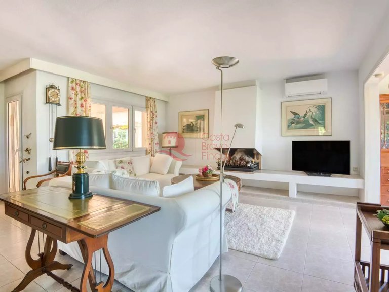 Town House for Sale in Santa Cristina D'aro, Gerona 9
