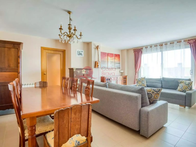 Apartment for Sale in Sant Feliu De Guíxols, Gerona 1