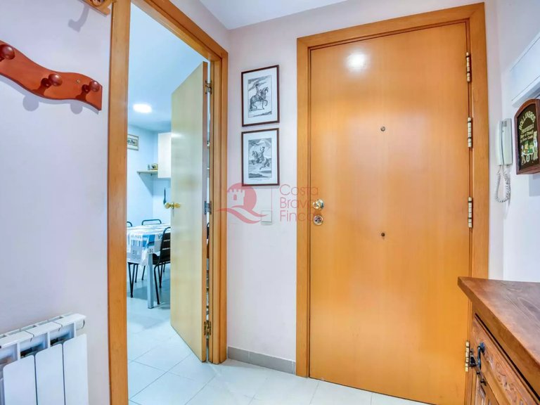 Apartment for Sale in Sant Feliu De Guíxols, Gerona 6