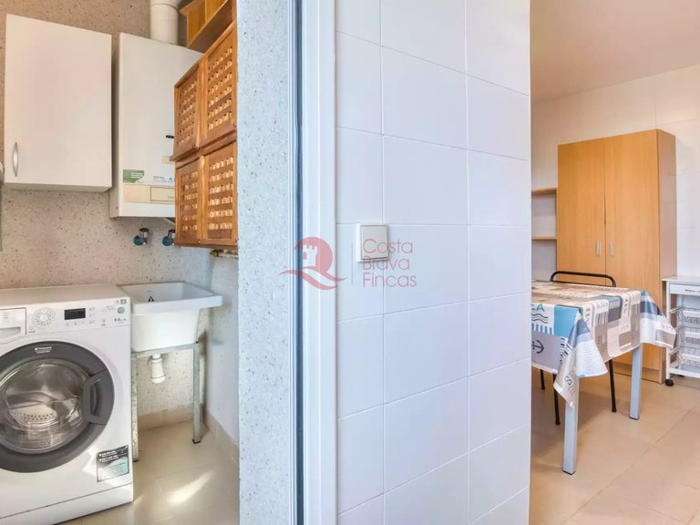Apartment for Sale in Sant Feliu De Guíxols, Gerona 9