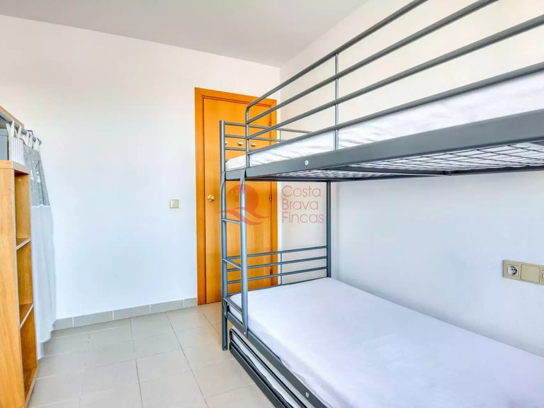 Apartment for Sale in Sant Feliu De Guíxols, Gerona 14