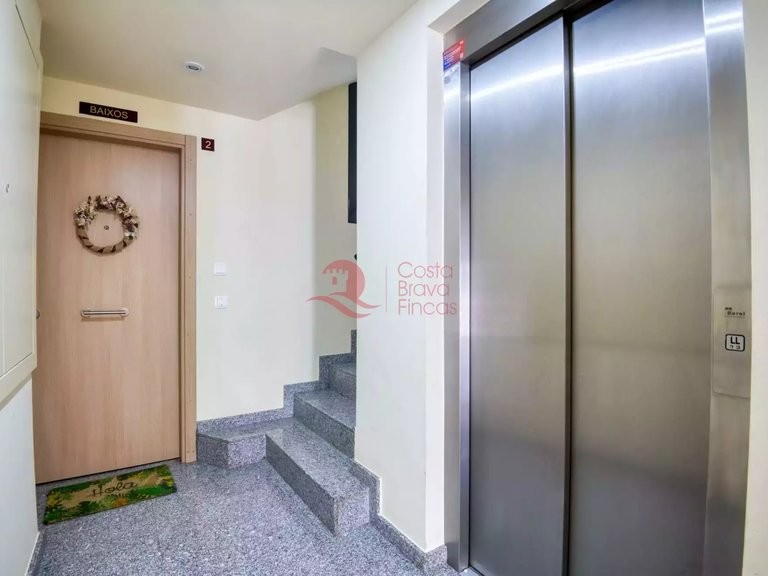 Apartment for Sale in Sant Feliu De Guíxols, Gerona 6