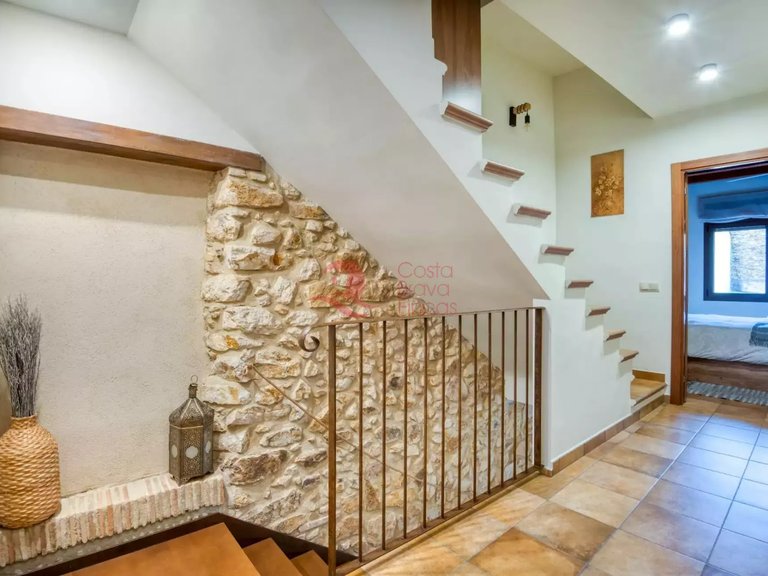 Town House for Sale in Sant Feliu De Guíxols, Gerona 14