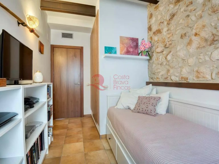 Town House for Sale in Sant Feliu De Guíxols, Gerona 18