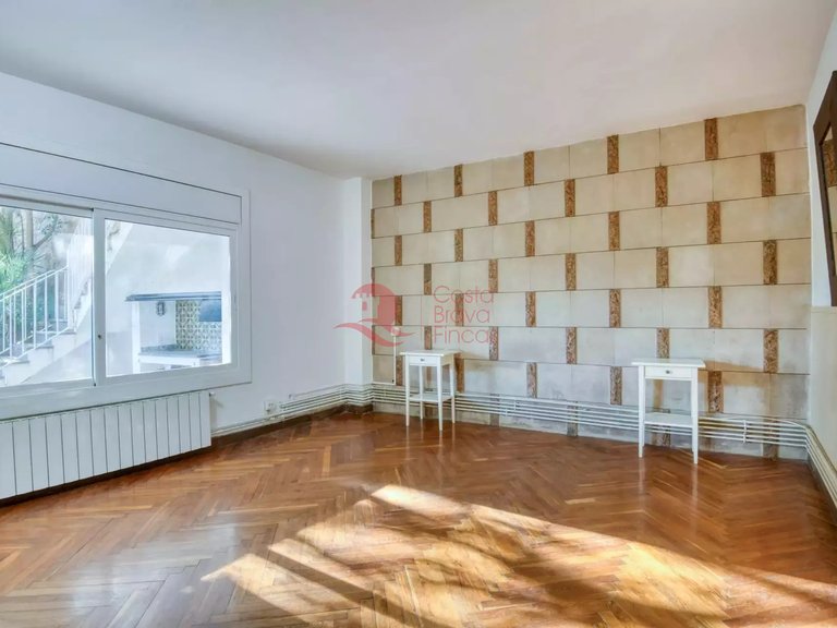 Apartment for Sale in Sant Feliu De Guíxols, Gerona 4