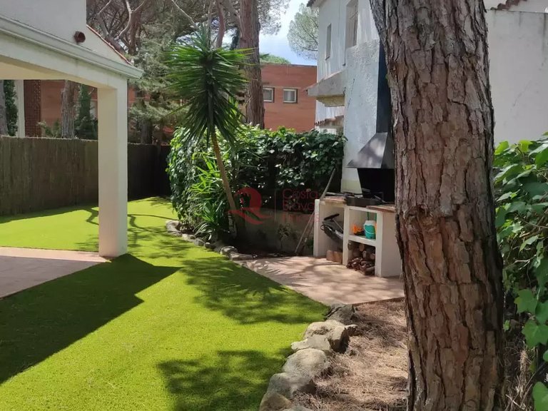 Town House for Sale in Platja D'aro, Gerona 6