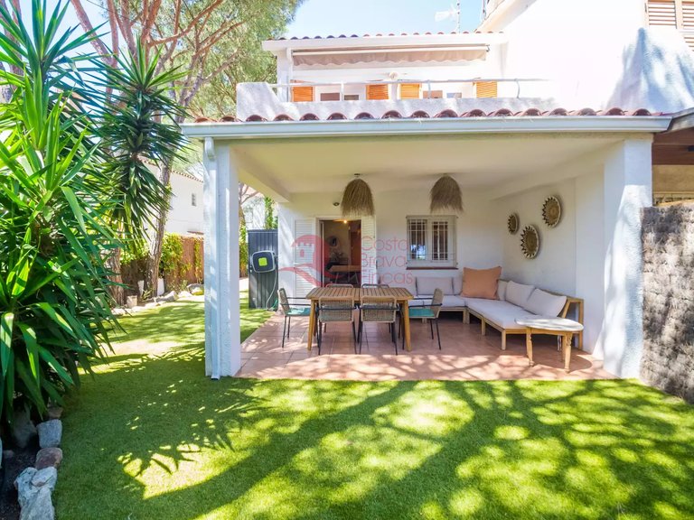 Town House for Sale in Platja D'aro, Gerona 1